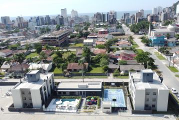 Apartamento em Caiobá - ED. SAFIR  - REF.:146