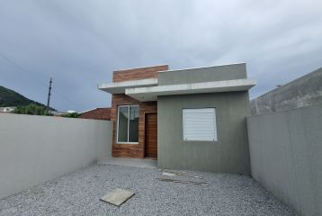 Casa nova em excelente localização - REF.:90