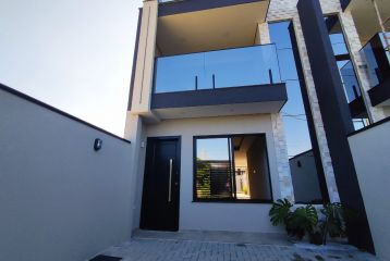 Triplex no Balneário Betaras - REF.:425