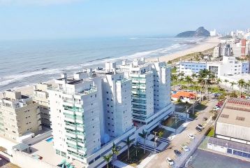 Apartamento com VISTA MAR e 3 Quartos  - Ref.: 478