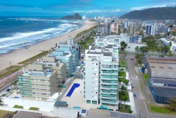 Apartamento no Edificio Praia do Farol com VISTA MAR - Ref.: 478